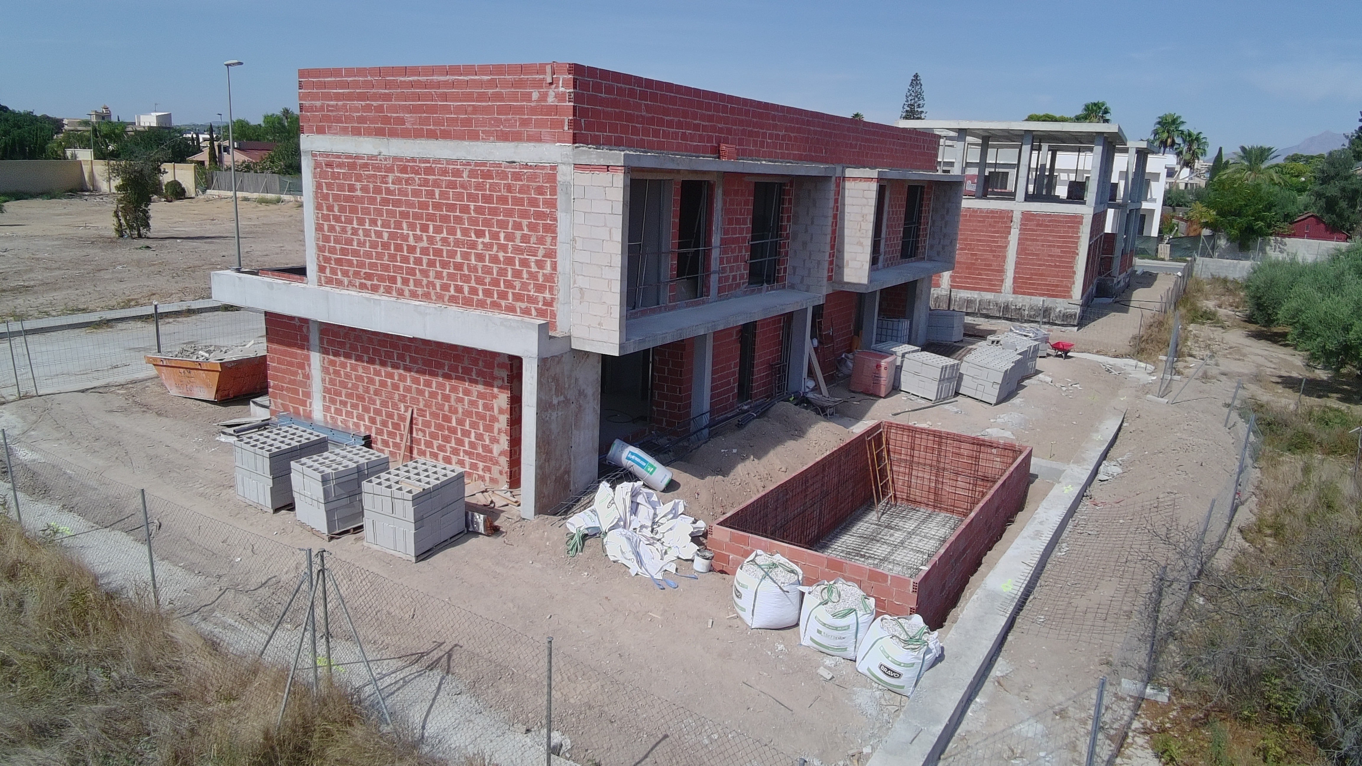 Inicio de cerramientos exteriores